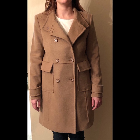 Forever 21 Jackets & Blazers - Forever 21 Ladies Camel color Coat SZ L buttons